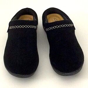 Clarks Roseville Echo Black Suede Slip on Mules/Clogs Boho Western Speckled Trim